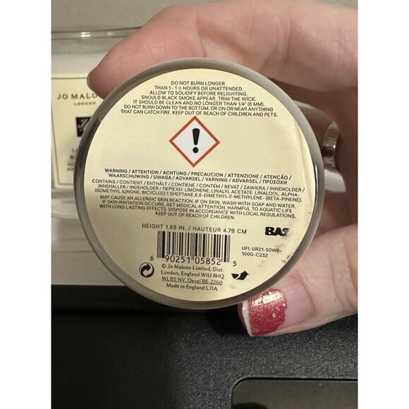 Jo Malone Lime Basil Mandarin Candle 2.2 oz Perfume 18-Hour Burn HTF - Picture 2 of 2
